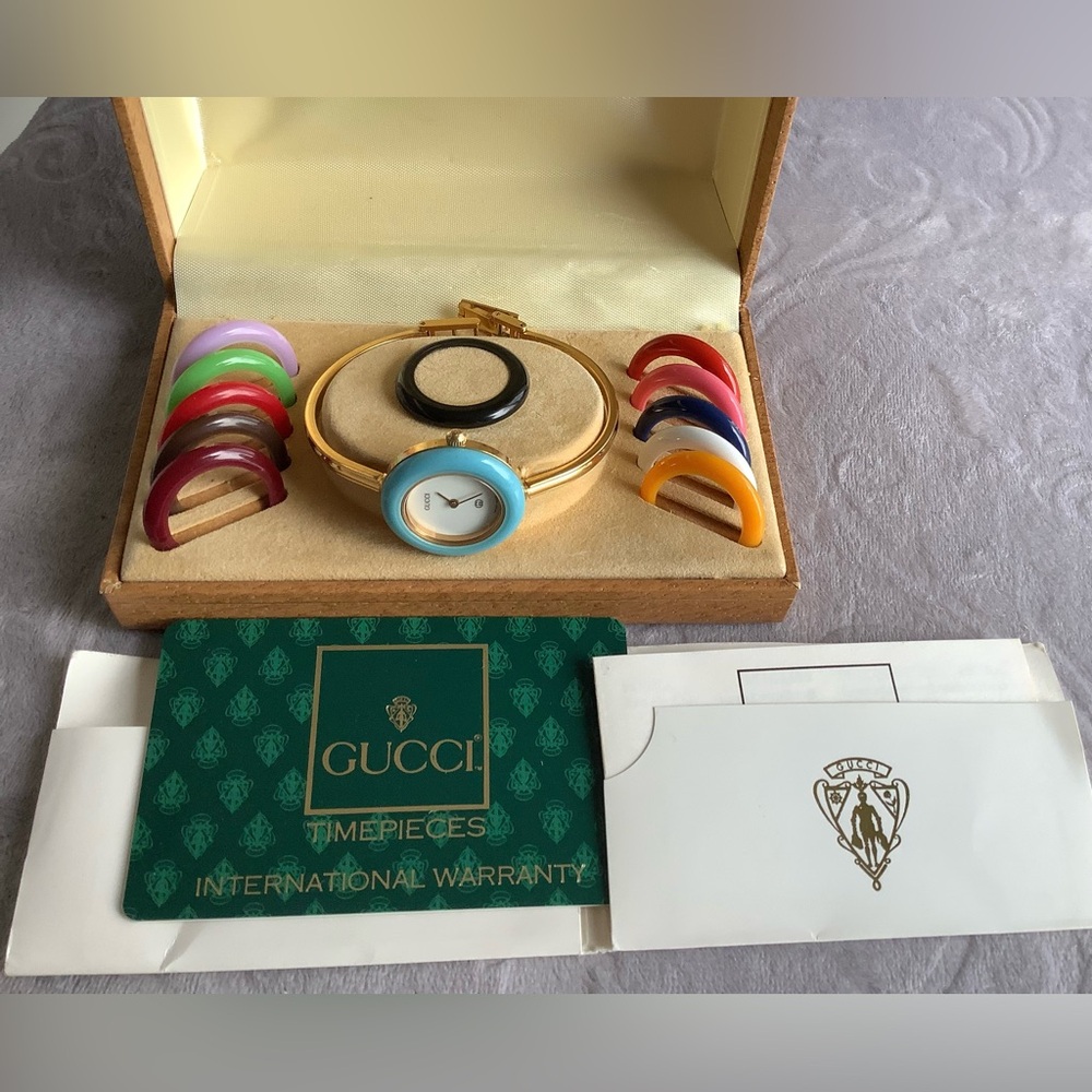 Authentic Gucci Bangle Watch With Interchangeable… - image 7
